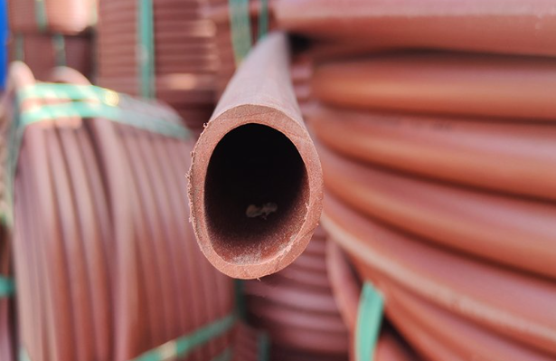 人民路街道电力行业使用的RPE阻燃穿线管有哪些标准？